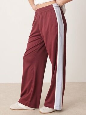 Abercrombie & Fitch Mid Rise Wide Leg Lounge Track Pants Burgundy Womens Small